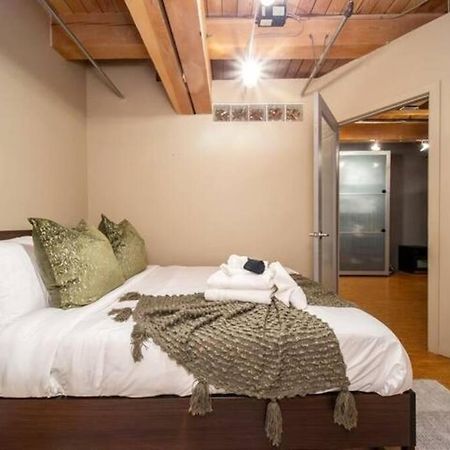 Historic Jd Loft, Near Ice District, Rogers Place, Ug Parking Edmonton Ngoại thất bức ảnh