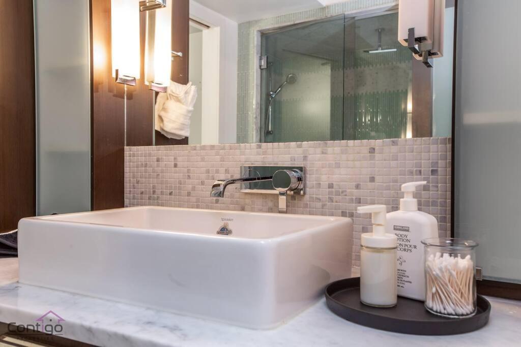 Historic Jd Loft, Near Ice District, Rogers Place, Ug Parking Edmonton Ngoại thất bức ảnh