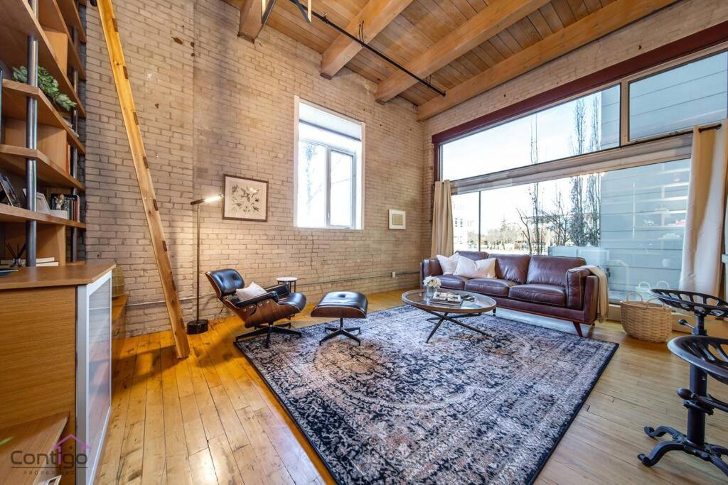 Historic Jd Loft, Near Ice District, Rogers Place, Ug Parking Edmonton Ngoại thất bức ảnh