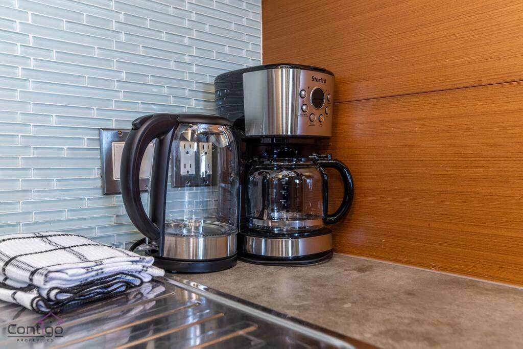 Historic Jd Loft, Near Ice District, Rogers Place, Ug Parking Edmonton Ngoại thất bức ảnh