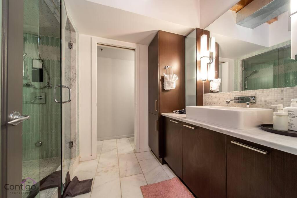 Historic Jd Loft, Near Ice District, Rogers Place, Ug Parking Edmonton Ngoại thất bức ảnh