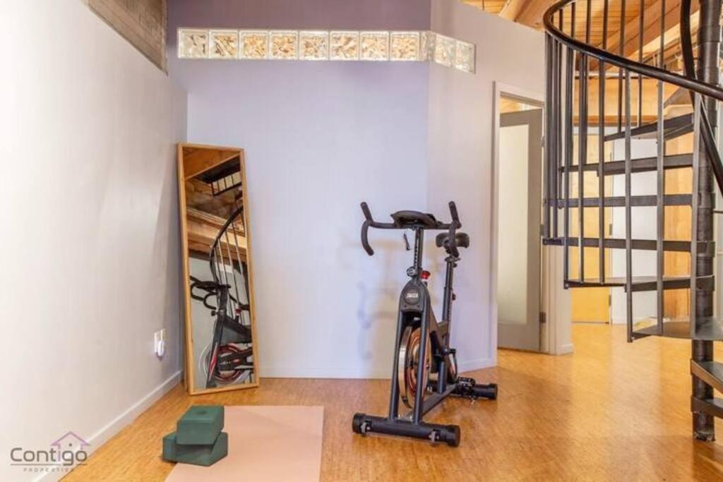 Historic Jd Loft, Near Ice District, Rogers Place, Ug Parking Edmonton Ngoại thất bức ảnh
